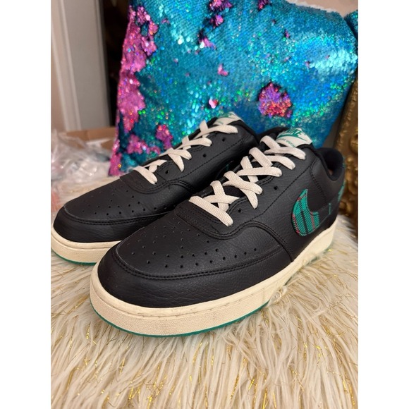 Nike Mens Court Vision Low FD0321-010 Black Green Sneakers Shoes Size 10.5 - Picture 3 of 12